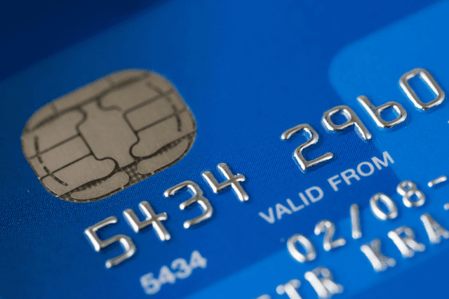 El coste de pedir una tarjeta de débito Wise es de 7 €.